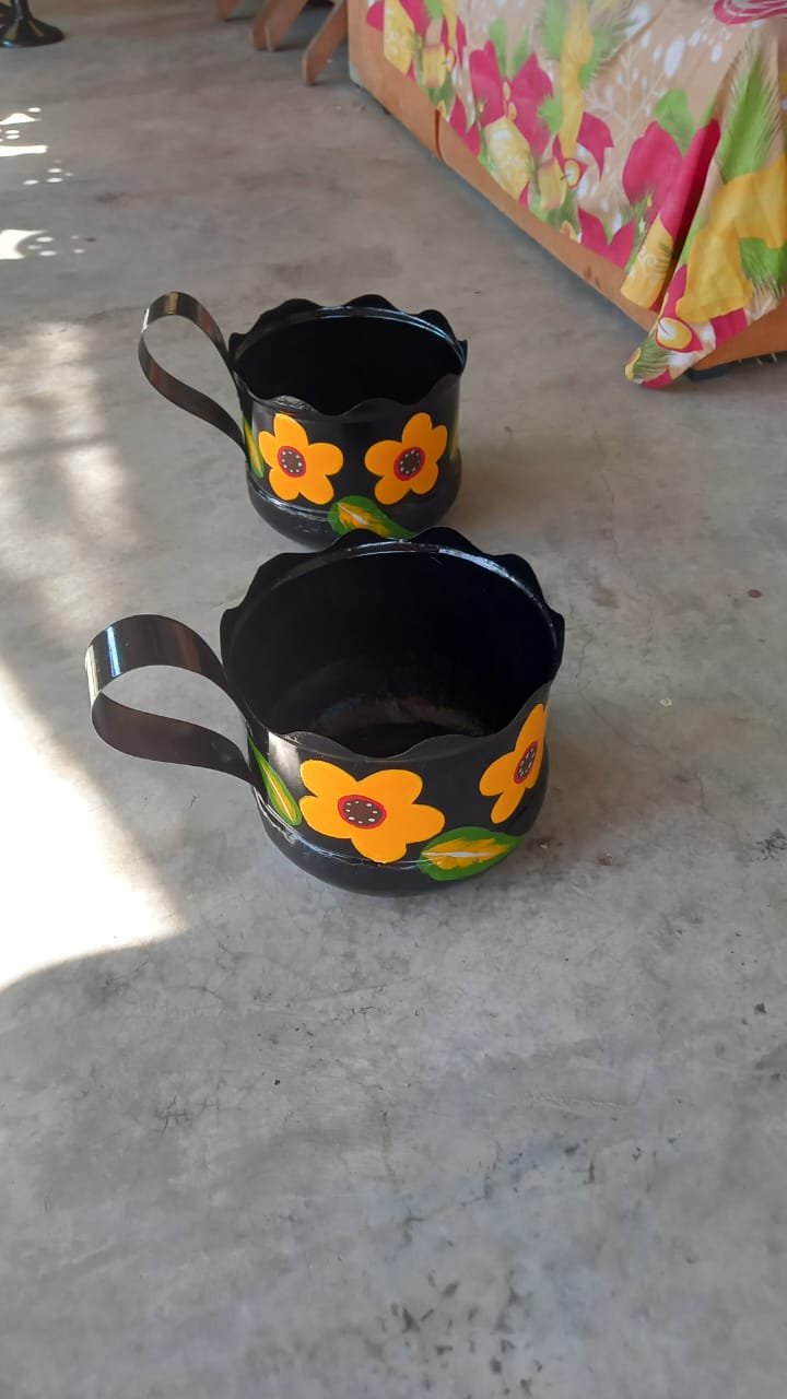 Macetas con forma de taza